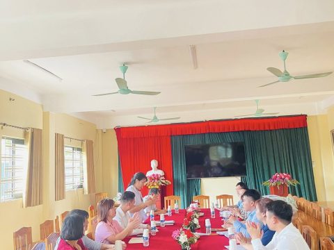 Chào mừng đoàn kiểm tra công tác y tế học đường năm học 2025-2026